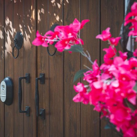 Eidyllio Luxury Suites オモドス エクステリア 写真